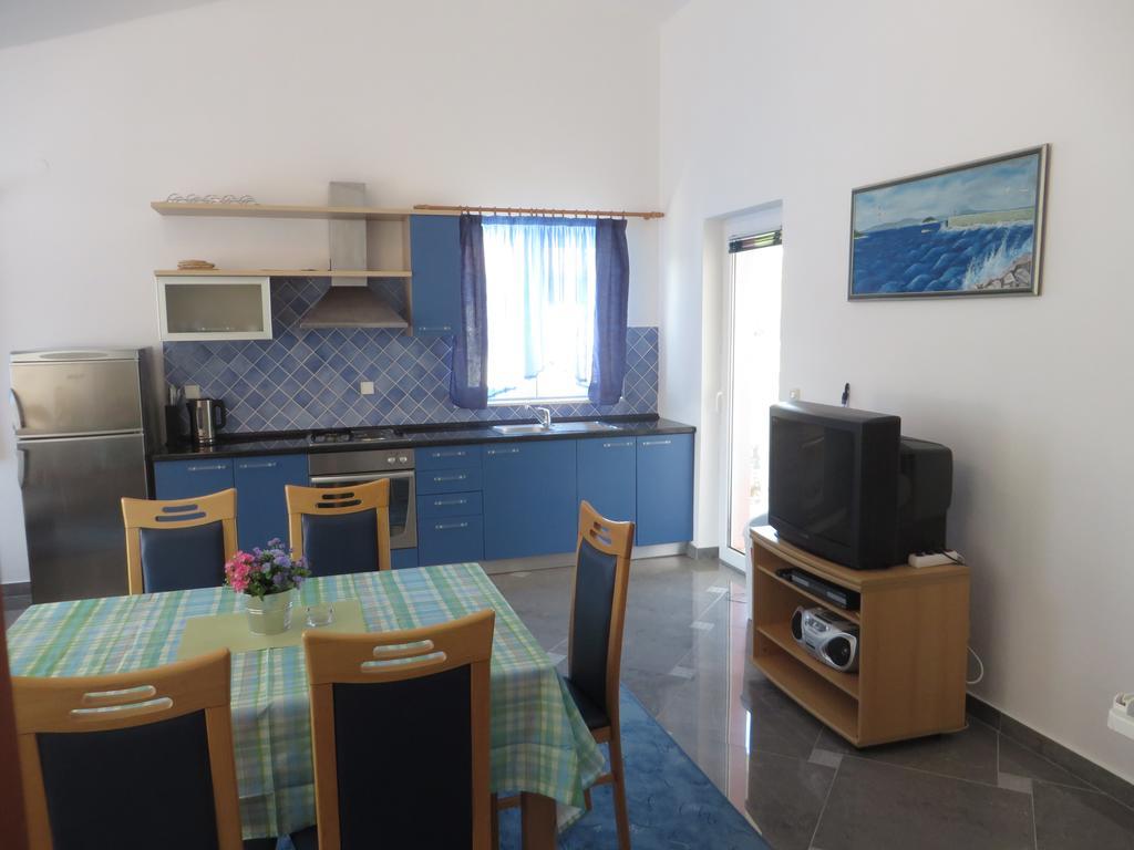 Gardenia Apartments Pakoštane Esterno foto