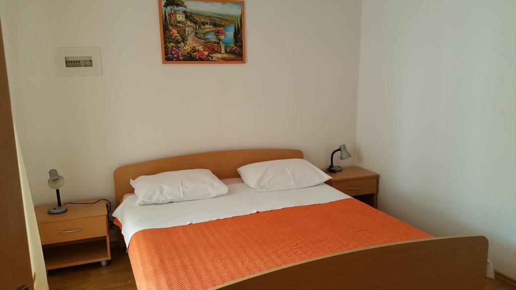 Gardenia Apartments Pakoštane Esterno foto
