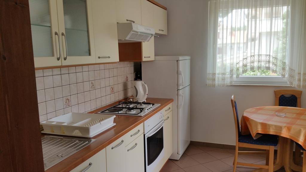 Gardenia Apartments Pakoštane Esterno foto