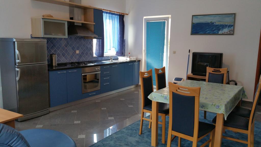 Gardenia Apartments Pakoštane Esterno foto